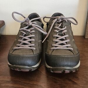 Dansko Paisley Waterproof Outdoor Sneakers Hiking Women's Size 39/US 8.5-9